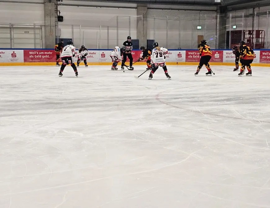 Huskies Ladies gewinnen 22:0